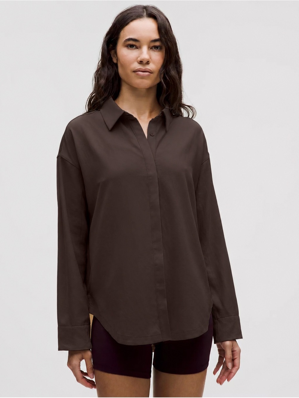 NWT Lululemon long button front shirt oversized size 6 espresso